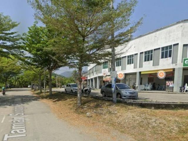 2 storey shop fronting main road at Taman Sg Buloh, Sg Siput for Sale