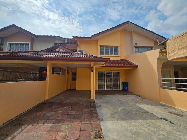 2 storey Superlink 24x80 Bukit Rimau Kota Kemuning Gated Guarded