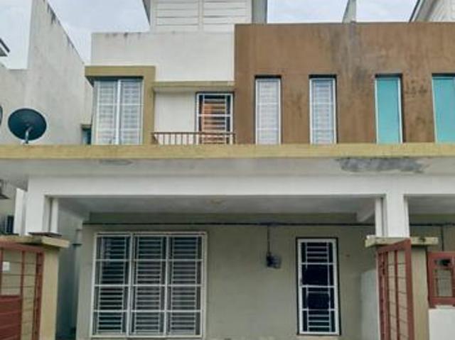 Double Storey Superlink 25x75 Jalan Serindit Taman Bentara