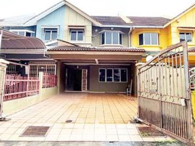 2 StoreyTaman Sri PutraSungai Buloh FREEHOLD