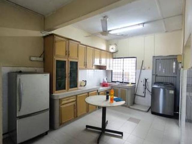 2 Stry Low Cost 2R2B Simpang Renggam