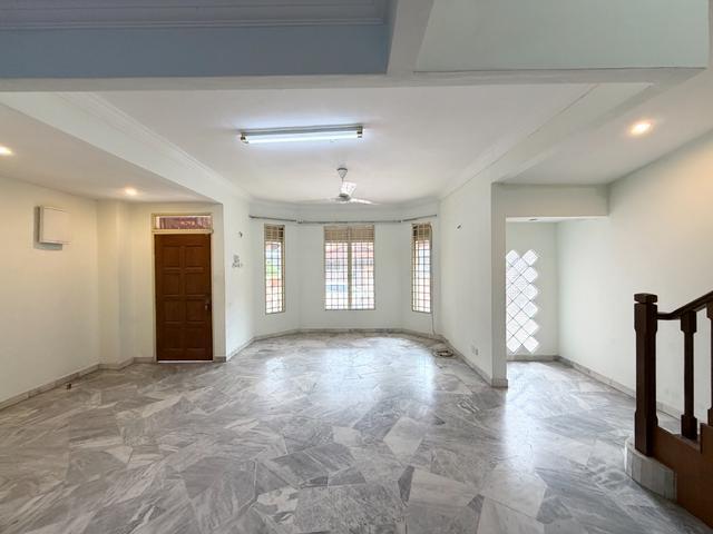 2 Sty Terrace Damai Murni Alam Damai Cheras Renovate KL Guarded