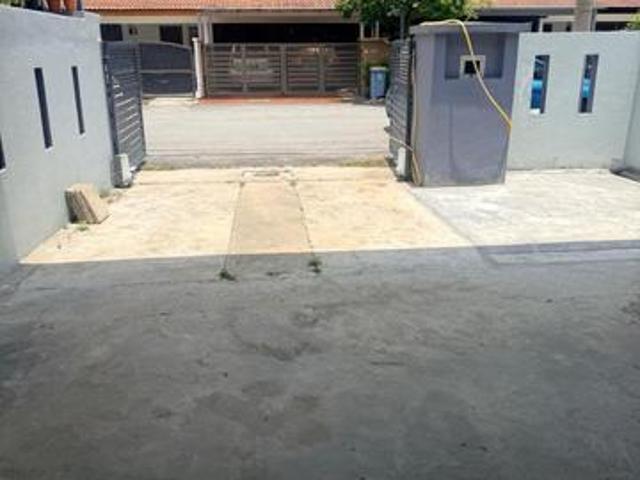 2 Sty Terrace House SP4 Bandar Saujana Putra BELOW MARKET VALUE
