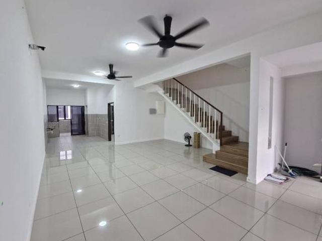 2 STY Terrace Sepang Serenia Anira KLIA Sunsuria Kota Warisan