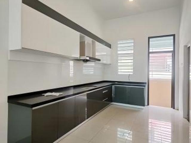 2 sty terrace Taman Prestij 4 rooms worth buy balik Pulau