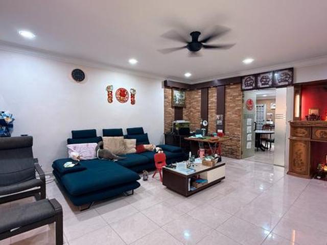 2 Sty Terrace Taman Segar Perdana Gated Guarded Reno Super Cheap