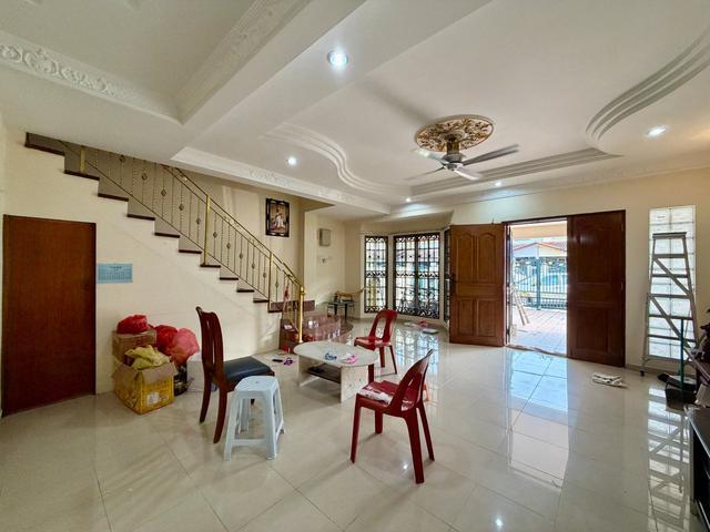 2 sty terrace Taman Seri Taming Cheras Reno Guarded Super Cheap