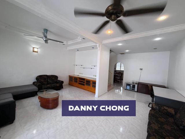 2 STY Terraced 2000sqft 4Bedroom At Island Glades Greenlane