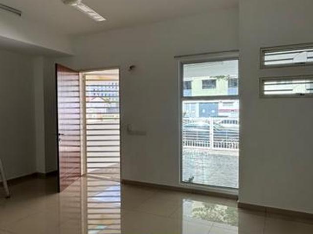 2 Sty Terraced Owner Just Touch Up Newly Paint At Ralau Bayan Lepas