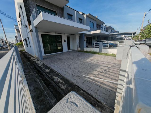 2 Sty Endlot Taman Saujana KLIA Kota Warisan Sepang