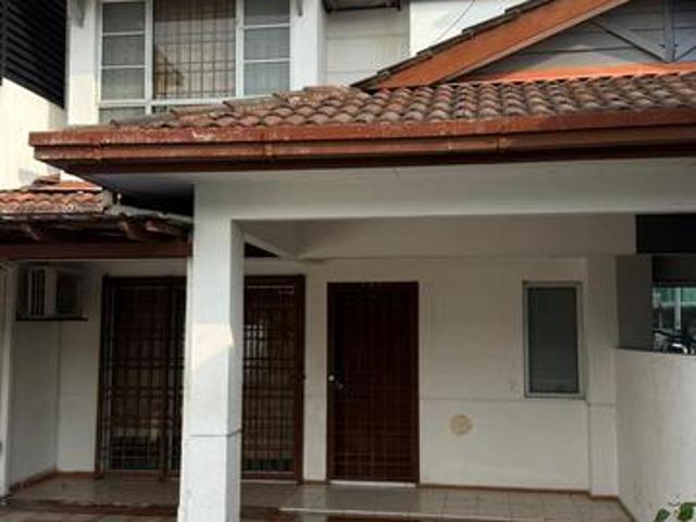 2 Sty House 20x70 4r3b Bandar Botanic Klang for rent