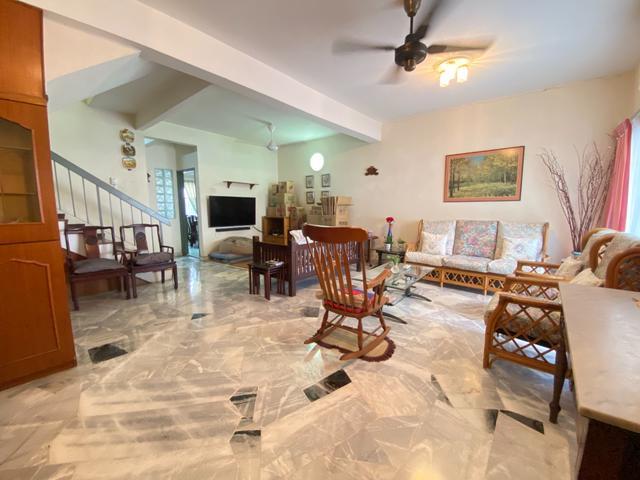 2 Sty House Taman Bukit Indah Ampang Reno