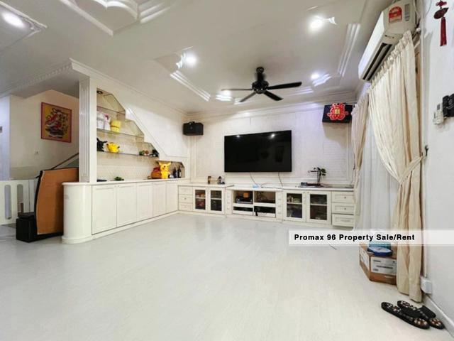 2 Sty House for rentKuantan town full furnished