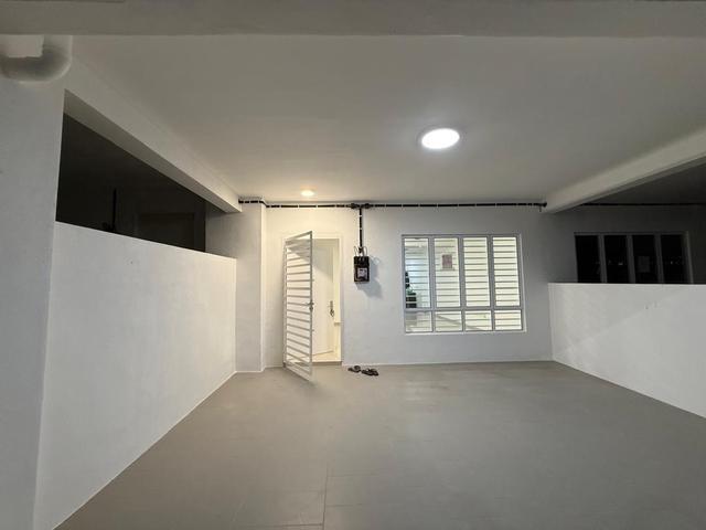 2 sty Intermediate Facing Playground Bayu Sutera Sendayan S2 Heights