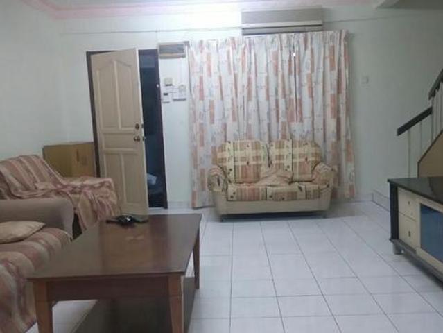 2 STY KOTA PERDANA SERDANG PUNCAK JALIL SERI KEMBANGAn UPM LRt
