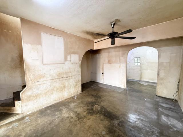 2 Sty Low Cost Jalan Tenang Original Condition Taman Damai Jaya Skudai
