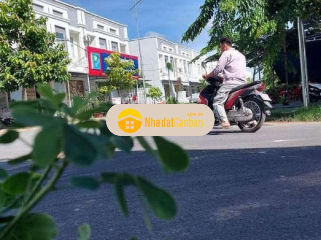 2 suất ưu đãi đến 8 khi mua từ 1 căn nhà