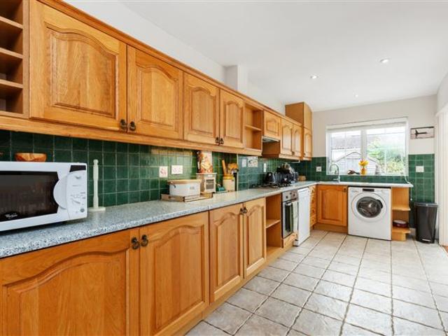 2 Summerfield Rise, Blanchardstown, Dublin 15 DNG Castleknock 4857 MyHome. Ie Residential