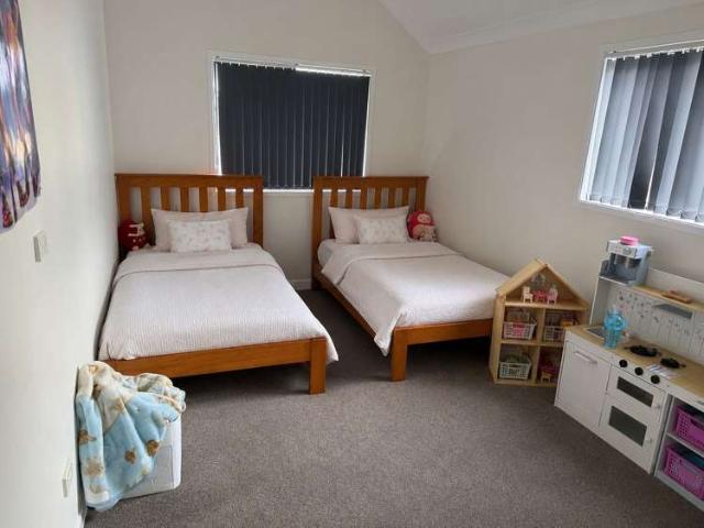 2 San Ignacio Court, Henderson, Waitakere City
