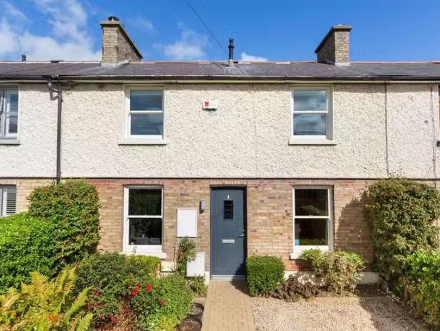 2 Sandford Park, Dublin 8, South Circular Road, Dublin 8, D08T.
