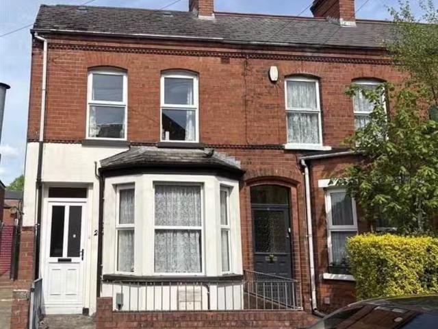 2 Sandhurst Drive