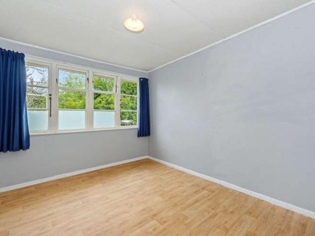 2 Sare Crescent, Fairfield, Hamilton City