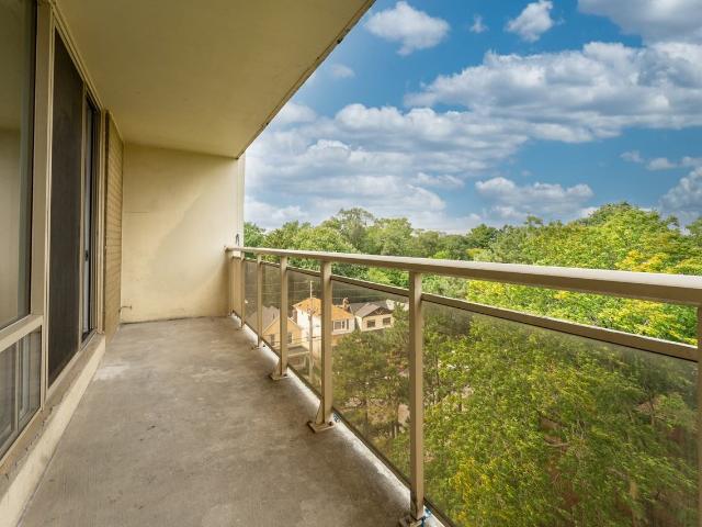 2 Secord 1 Bedroom Apartment for Rent at 2 Secord Ave, Toronto, ON M4C 2C3 Crescent Town