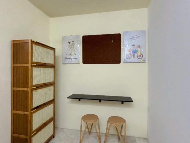 2 sharing rooms available in a flat located at Seksyen 2 Wangsa Maju, around 10 minutes to LRT Wangsa Maju