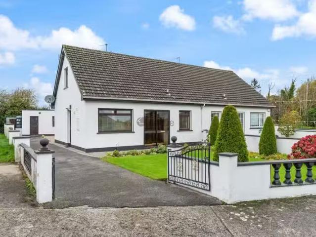 2 Sheridan Park, Bohola, Bohola, Co. Mayo is for rent