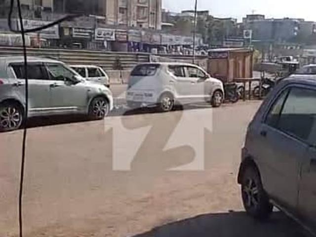 2 Shops For Rent Any Kind Of Bank Fast Food Restaurants Near Disco Backre Main Road With Wash Room For Multiple Frenchise