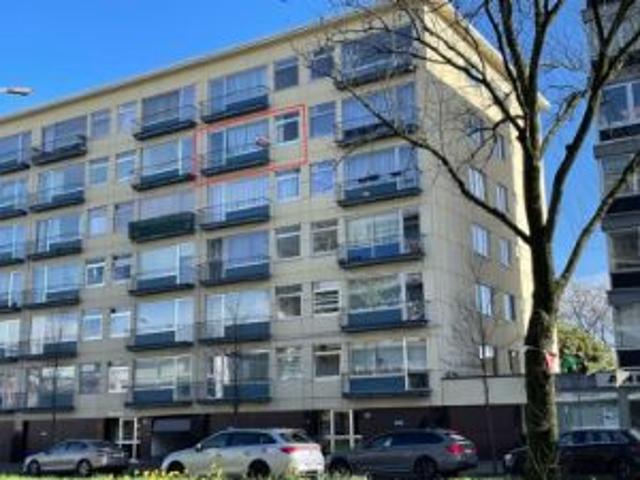 2 slaapkamer appartement + berging/garagebox +20.000 euro