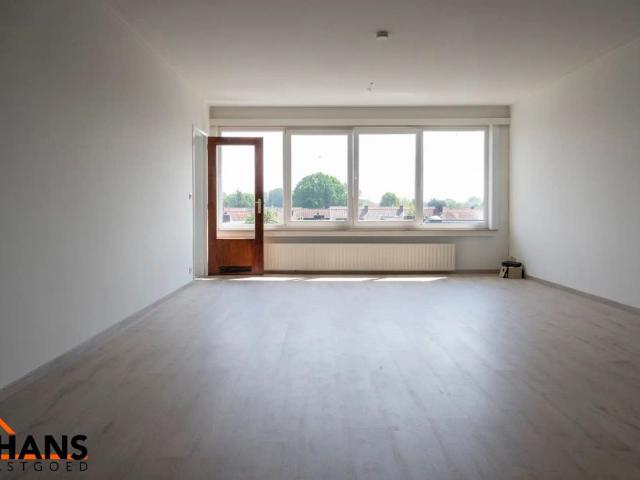 2 slaapkamerappartement met garage