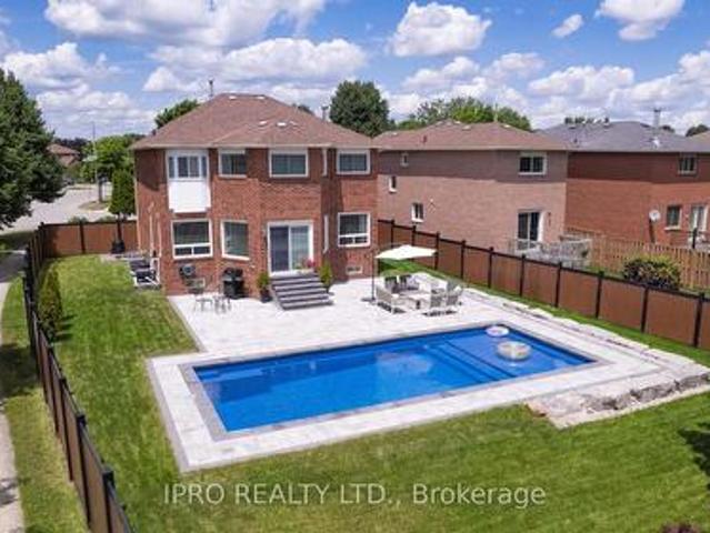 2 Smith Drive, Halton Hills, ON, L7G 5K6 house for sale | Listing ID W12113 | Royal LePage