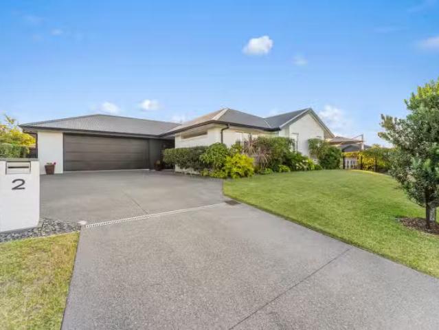 2 Taioma Close, Papamoa Beach, Tauranga