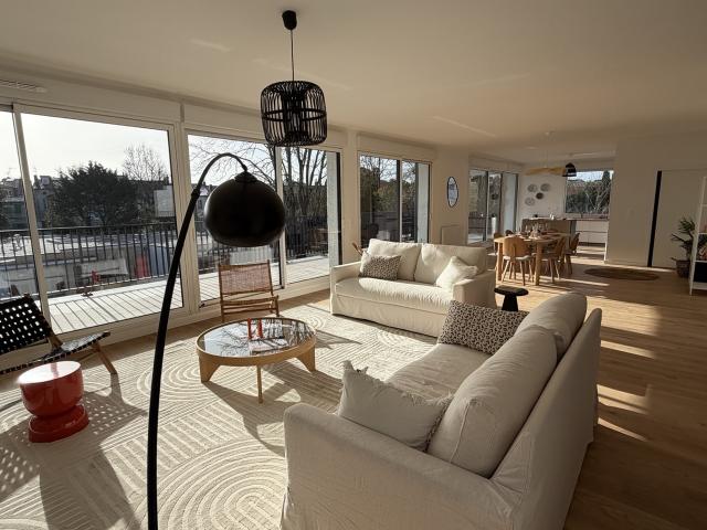 2 terrasses Parking traversant
