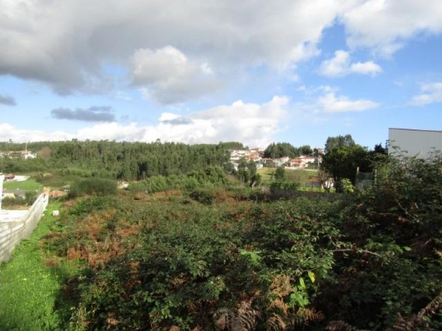 2 Terrenos Urbanos em Santa Maria da Feira