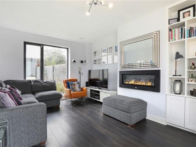 2 The Walk, Scholarstown Wood, Rathfarnham, Dublin 16 Sherry FitzGerald Templeogue 4911 MyHome. Ie Residential