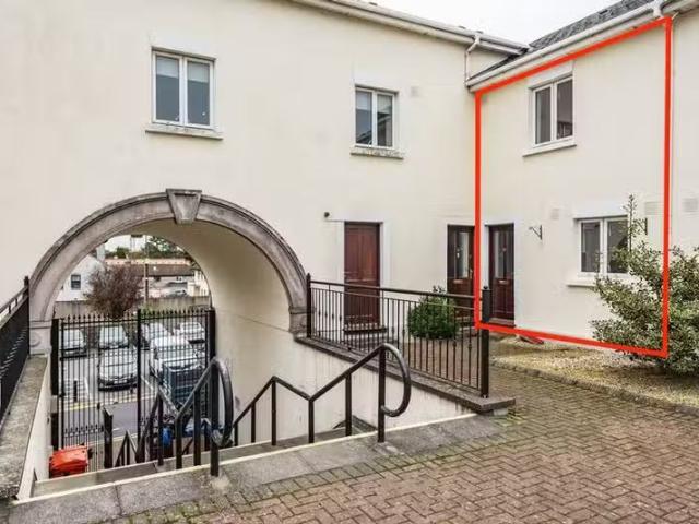 2 The Court, Main Street, Newbridge, Kildare, W12 X768