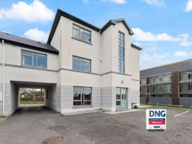 2 The Crescent, Ballisodare, Ballisodare, Co. Sligo, F91E864 i.