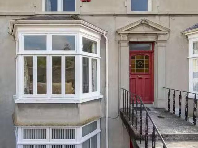 2 The Presbytery, Emmet Place, Youghal, Co. Cork, P36X658 is f.