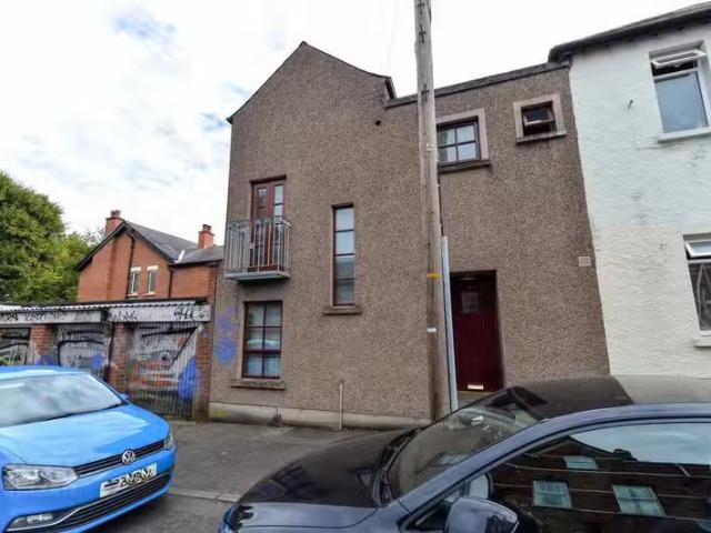 2 Ulsterville Place