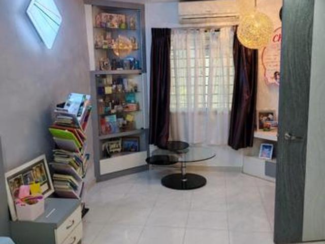 2 Unit Available Side by Side Units Taman Teratai Skudai Johor