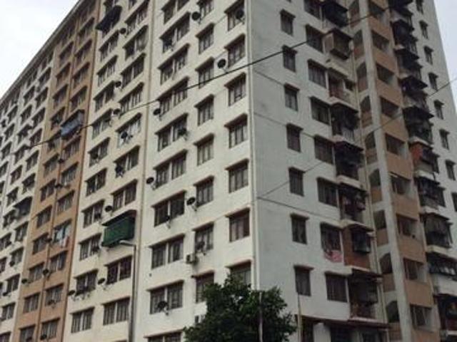 2 Unit flat taman desaria