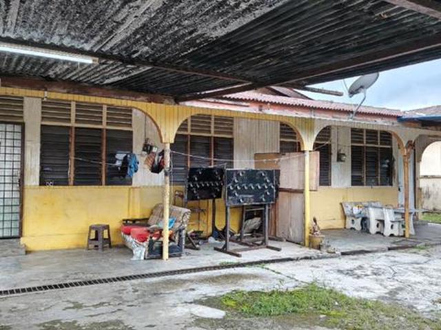 2 unit rumah 2 pintu berserta Tanah untuk dijual