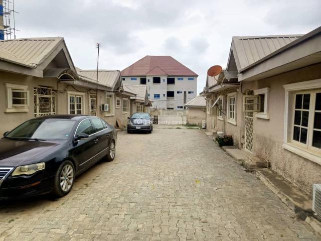 2 Units Of 2 Bedroom Bungalow, 6 Units Of 1 Bedroom Bungalow On 1000sqm