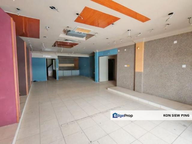 2 Units Adjoining Ground Floor Intermediate For Rent Located at Jalan Datuk Abdul Rahim, behind Lee