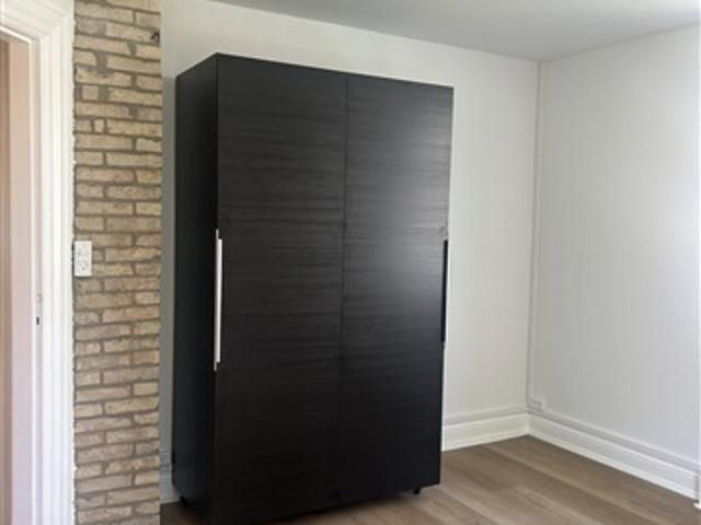 2 værelse i centralt i vestbyen i hyggelig gård, Aalborg, Nordjylland