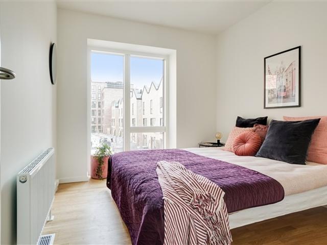 2 værelser for 12.500 kr. pr. måned, København S, København