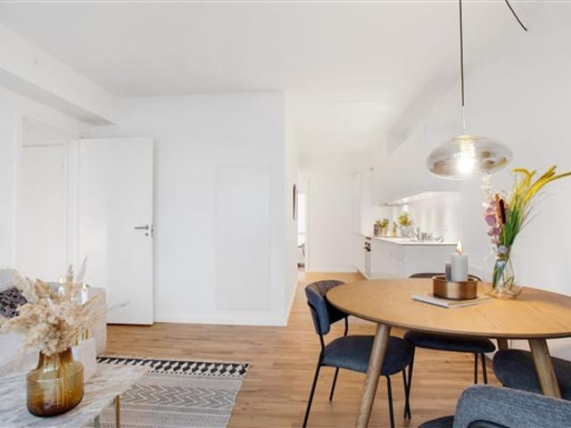 2 værelser for 14.550 kr. pr. måned, København S, København