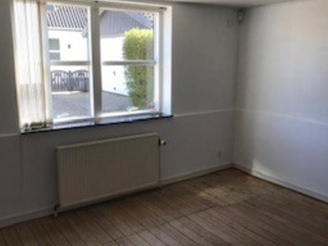 2 værelses lejlighed Vejlevej, 7160 Tørring